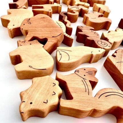 24 wooden forest animals toy set 625548