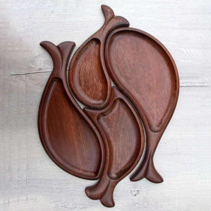 set of plates in the shape of a fish - glamorwood
