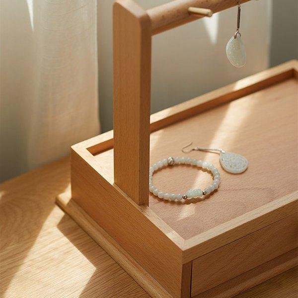 simple jewelry storage 813575