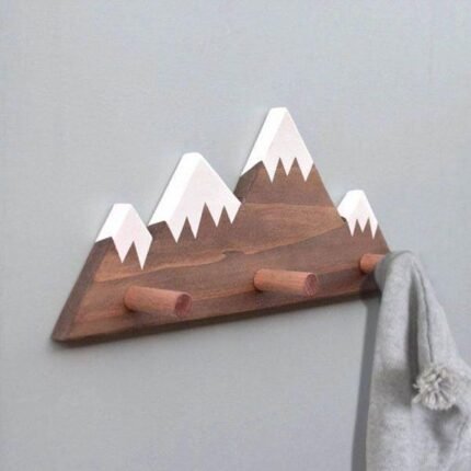 Snowy Mountain Peak Wall Pegs - glamorwood