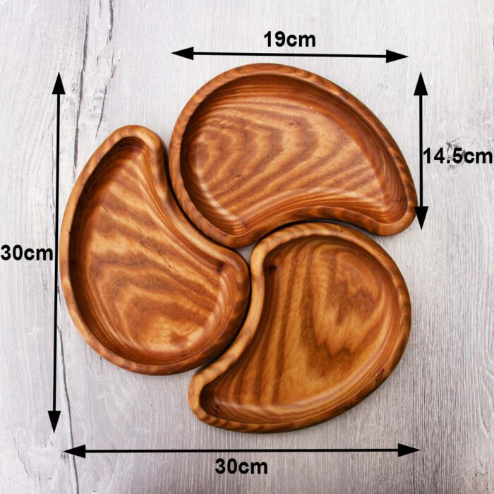 Discover handcrafted wooden plates, made from premium hardwood and sold in sets of 3. Perfect for special occasions and gifting. Order now!