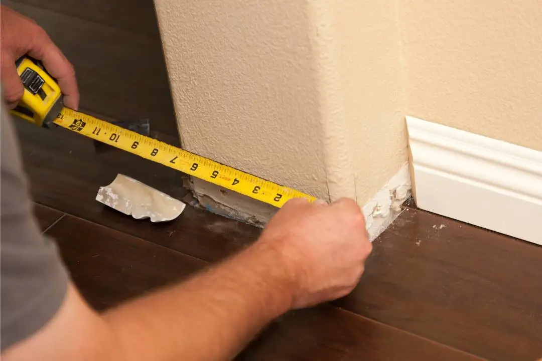 Choosing the Right Size and Height of Baseboards