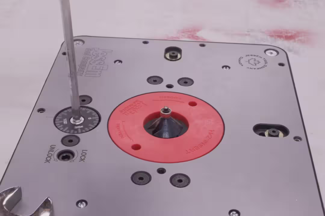 JessEm Router Lift 1